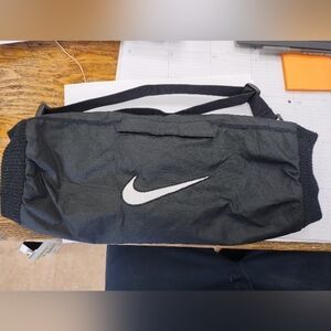 Nike Hand Warmer Muff